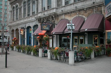 Pointe Des Am�riques Restaurant (La)