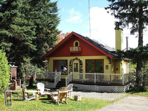 AU COIN DU PARADIS