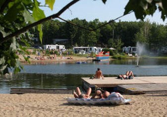 CAMPING LA FIERT� HOMMES SEULEMENT