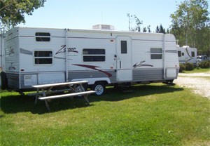 CAMPING BORD DE L'EAU